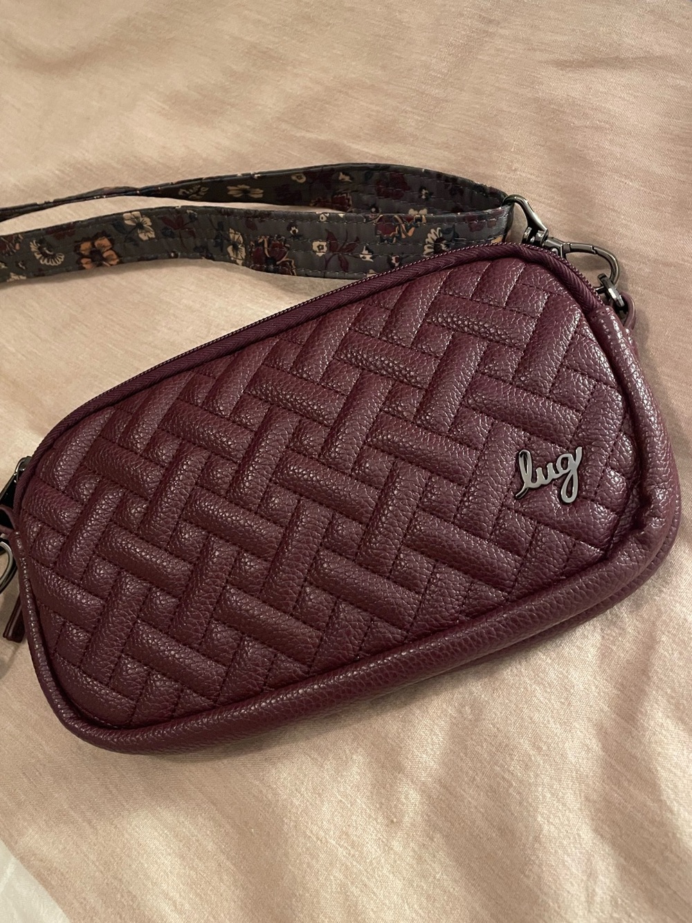 Lug Coupe XL in Classic VL in Wine